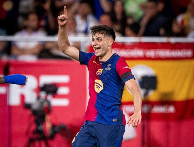 科莫2-0萨索洛连续12场不败，莫雷诺破门，尼科-帕斯献助攻