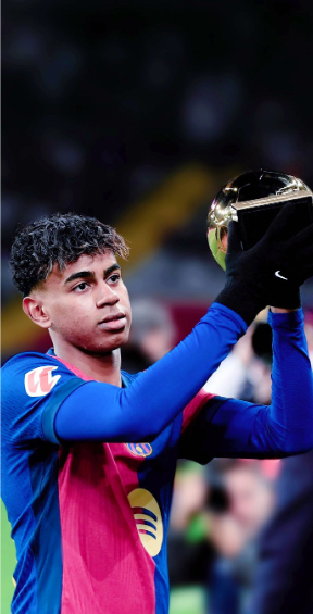 惊天反转！主裁赛后向埃格努道歉，黄牌原因竟是这？