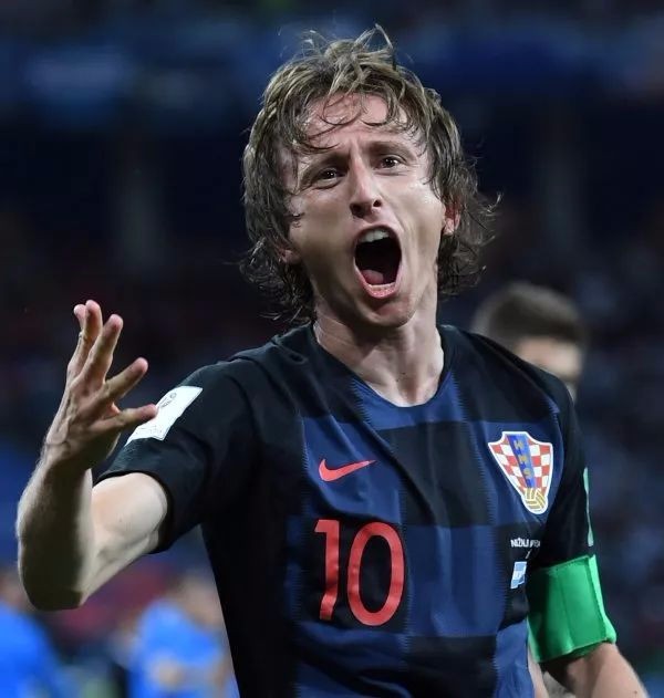 国乒单打首败诞生！总分8-2胜法国队，王楚钦孙颖莎混双已连胜9局