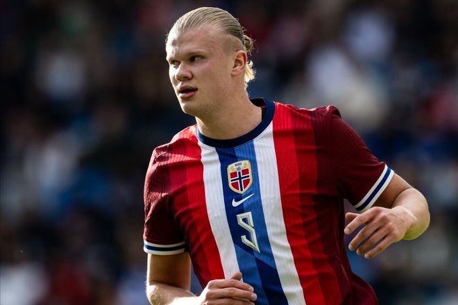 萨顿批萨拉赫：状态大幅下滑该接受替补，还自视甚高令人尴尬